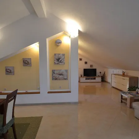 Antonia Nakic -stobrec * スプリト