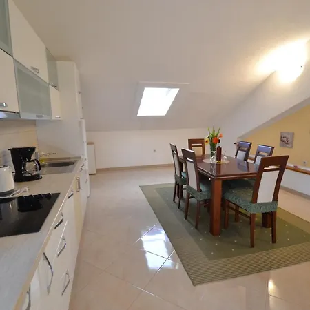 Antonia Nakic -stobrec スプリト